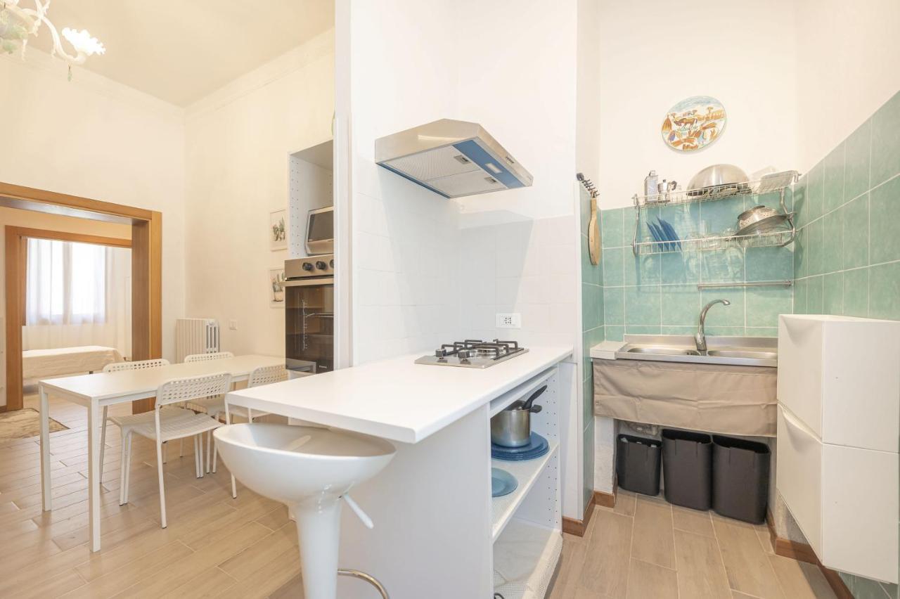 Ferienwohnung Arte E Cinema - 10 Min Da Venezia Mestre Exterior foto