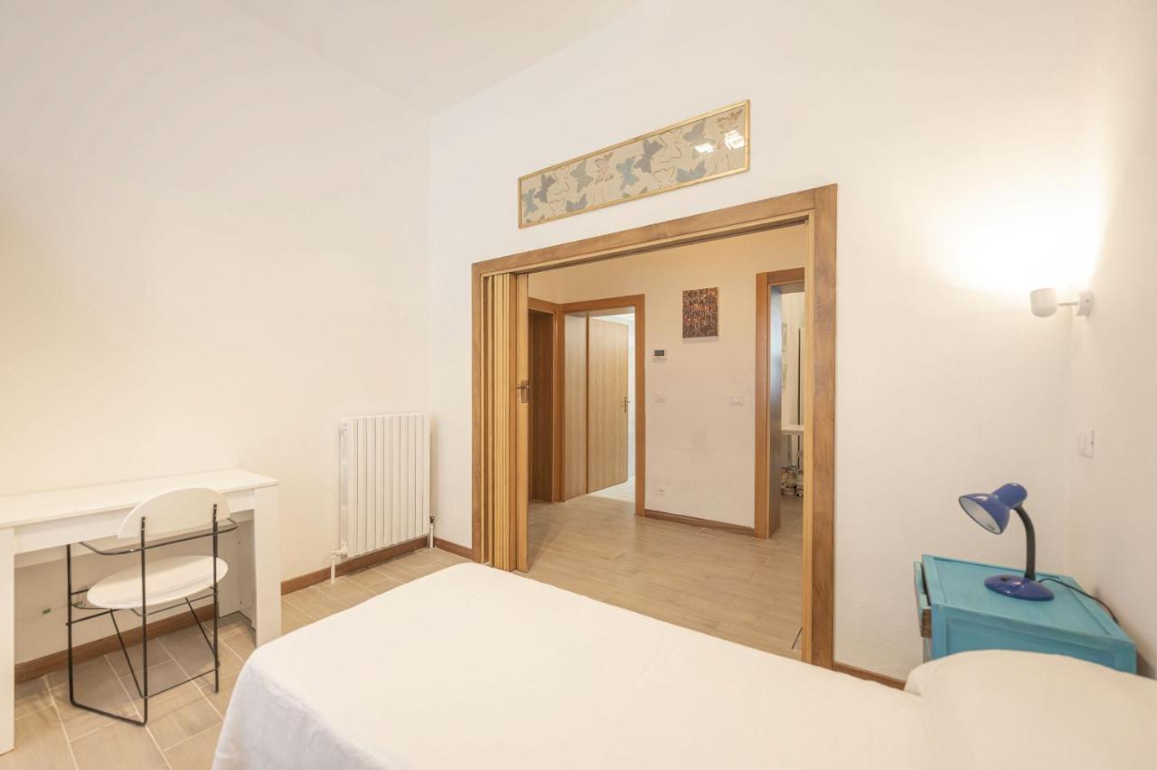 Ferienwohnung Arte E Cinema - 10 Min Da Venezia Mestre Exterior foto